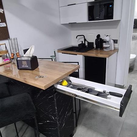 Casa Chiper - Apartament Etaj 1 Braşov Eksteriør bilde