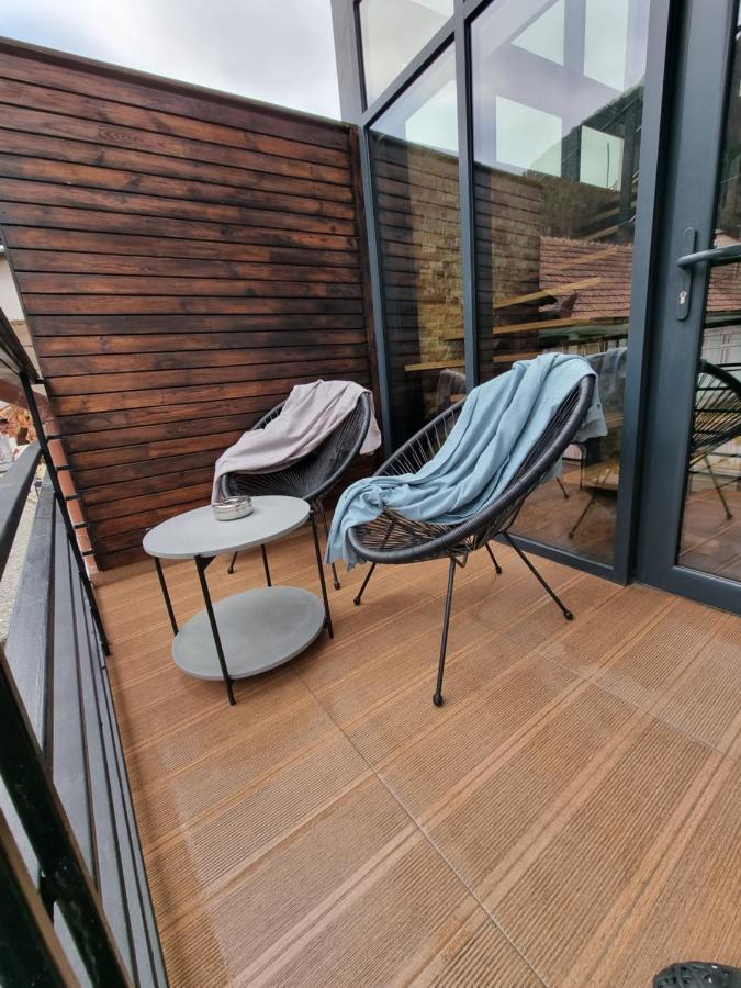 Casa Chiper - Apartament Etaj 1 Braşov Eksteriør bilde