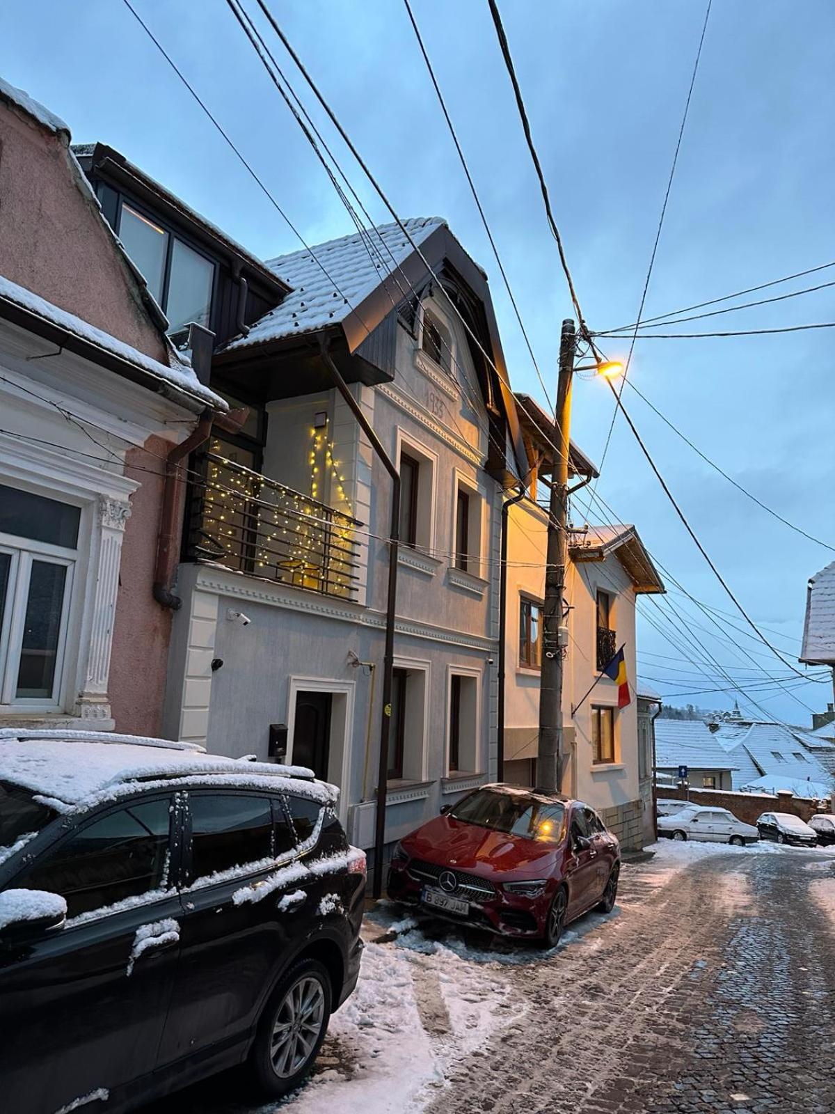 Casa Chiper - Apartament Etaj 1 Braşov Eksteriør bilde